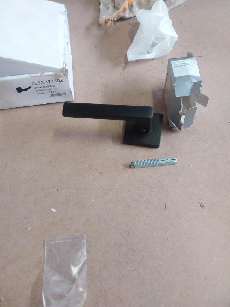 Zwarte deurkruk Hera met vierkant rozet Intersteel, Ophalen, Nieuw, Overige materialen, Klink of Kruk