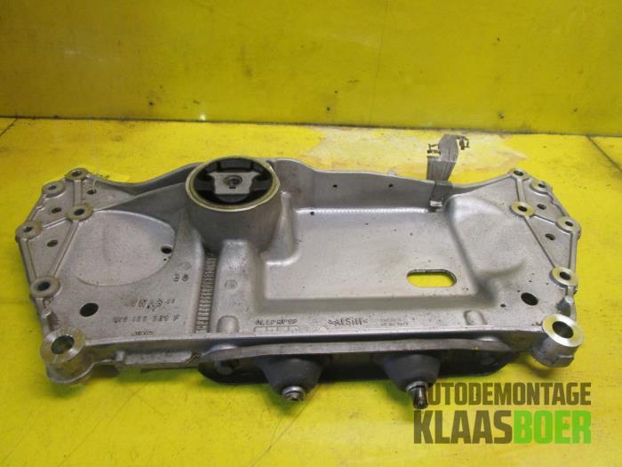 Subframe van een Volkswagen Golf, Auto-onderdelen, Ophanging en Onderstel, Volkswagen, Gebruikt, 6 maanden garantie, 12 maanden garantie