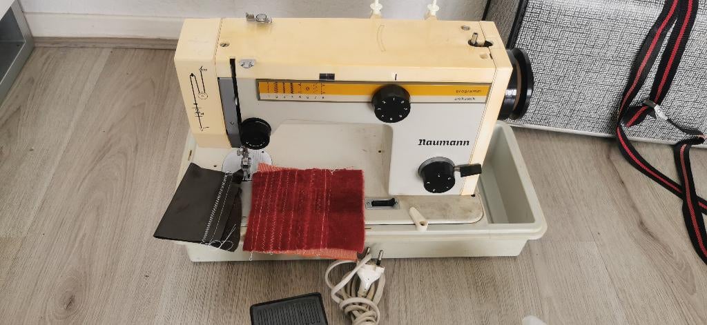 Naaimachine naumann zick zack werkt goed, Ophalen of Verzenden, Zo goed als nieuw, Naaimachine, Overige merken