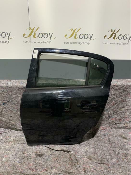 LA deur Opel Corsa D BJ2011 kleur zwart portier, Ophalen, Opel, Nieuw, Voor