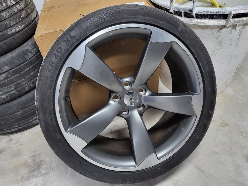 Velgen audi 20" NIEUW!!! En ford mustang velgen 18", Ophalen of Verzenden, Velg(en)