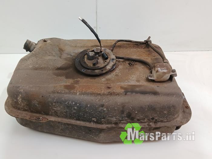 Tank van een Suzuki Wagon R+