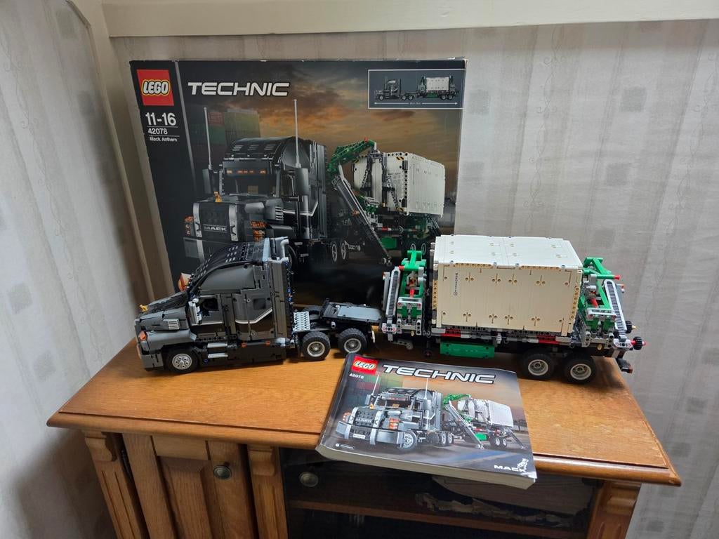 Lego technic 42078 Mack vrachtwagen, Kinderen en Baby's, Speelgoed | Duplo en Lego, Ophalen