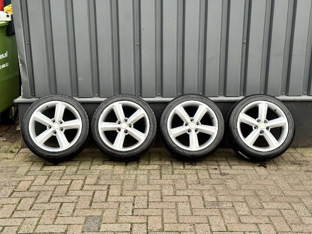 17 inch Velgen / banden Volkswagen Touran, Ophalen, Gebruikt, Banden en Velgen, 17 inch