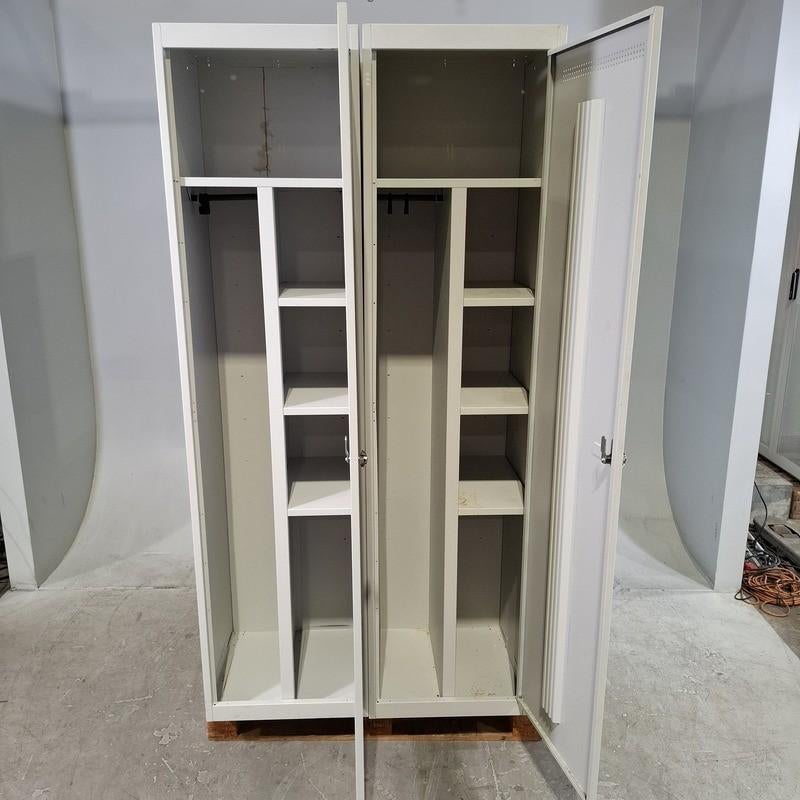 Metalen Lockers uit militaire Kazerne, Ophalen of Verzenden, Gebruikt, Industrieel