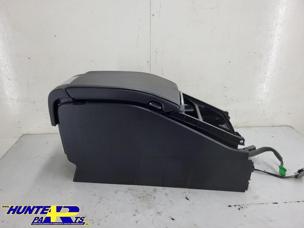 Middenconsole Volvo V70 III('07-'17) 39821984, Auto-onderdelen, Interieur en Bekleding, Gebruikt, Ophalen of Verzenden, Volvo