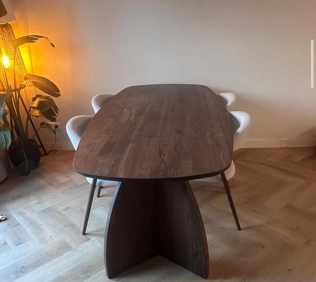 Eiken eettafel Deens ovaal boomstamtafel japandi maanpoot, Huis en Inrichting, Tafels | Eettafels, 100 tot 150 cm, Eikenhout, 200 cm of meer
