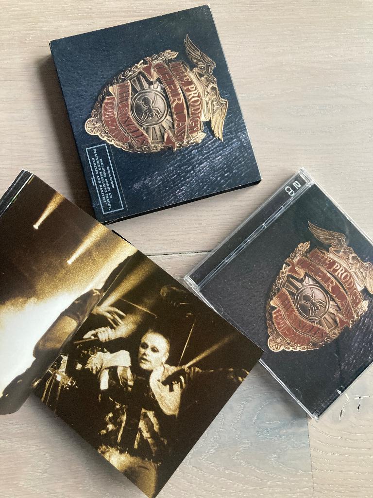 Cd the Prodigy 2 cd  met boekje, Ophalen of Verzenden, Zo goed als nieuw