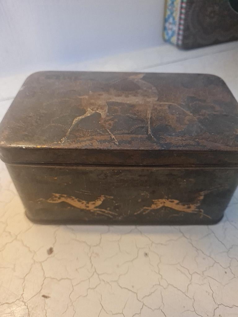 kleiner vintage blikje met herten, Verzamelen, Blikken, Gebruikt, Overige, Ophalen of Verzenden
