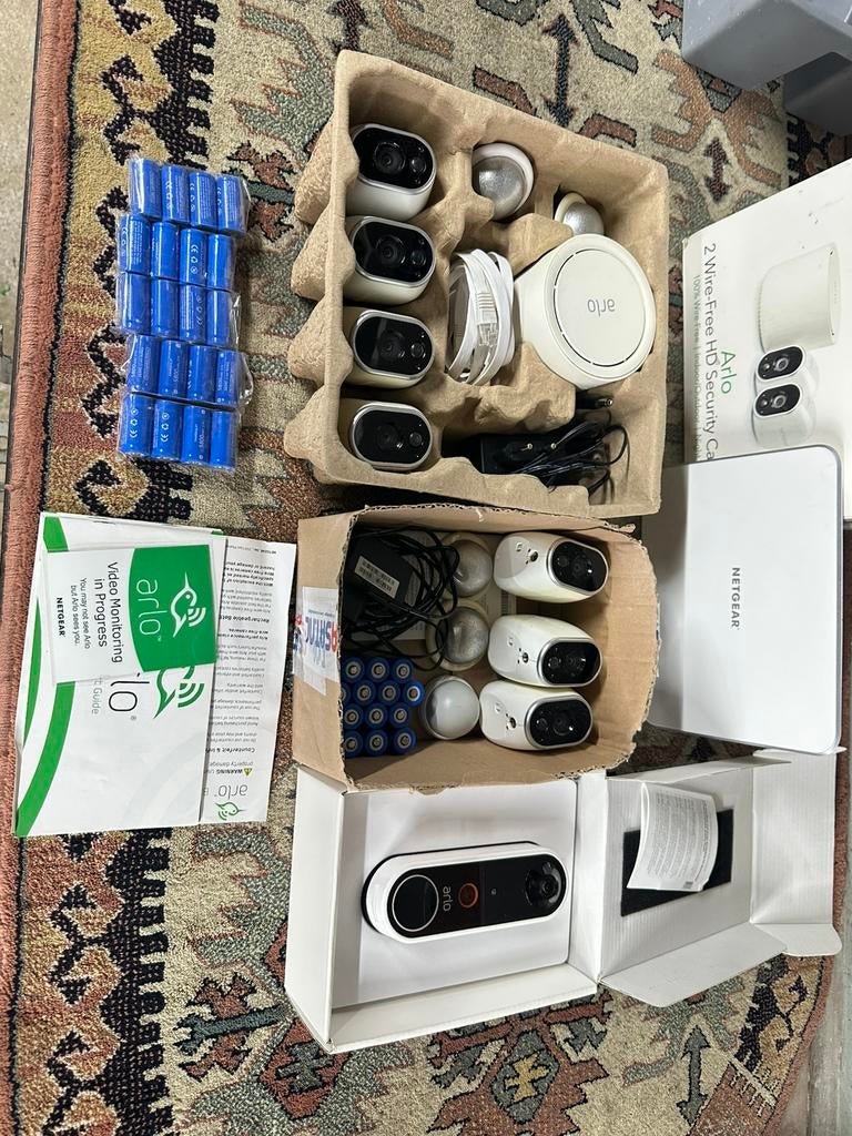 Netgear Arlo draadloos Camera en deurbel, Ophalen, Gebruikt
