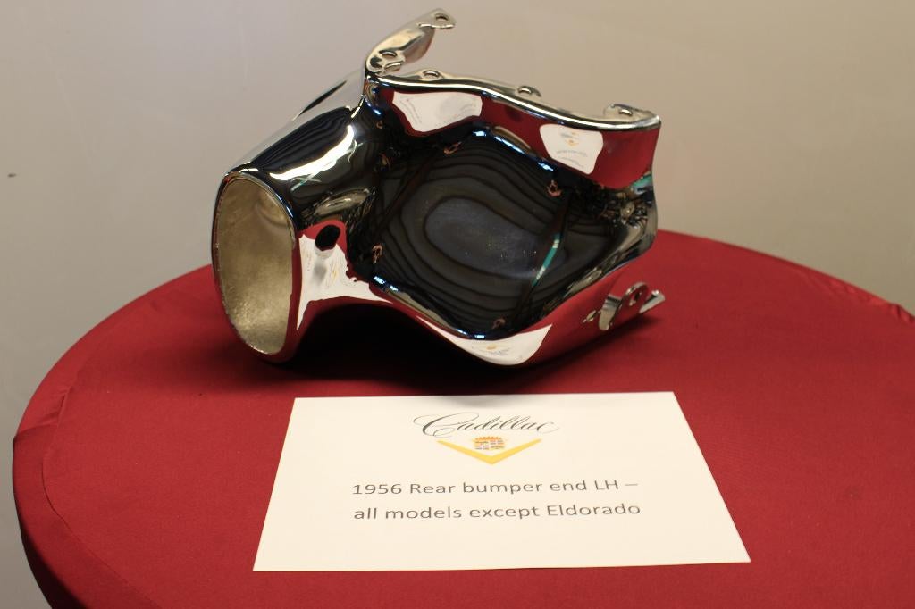 1956  Cadillac bumper, verchroomd, eindstuk LH chrome show