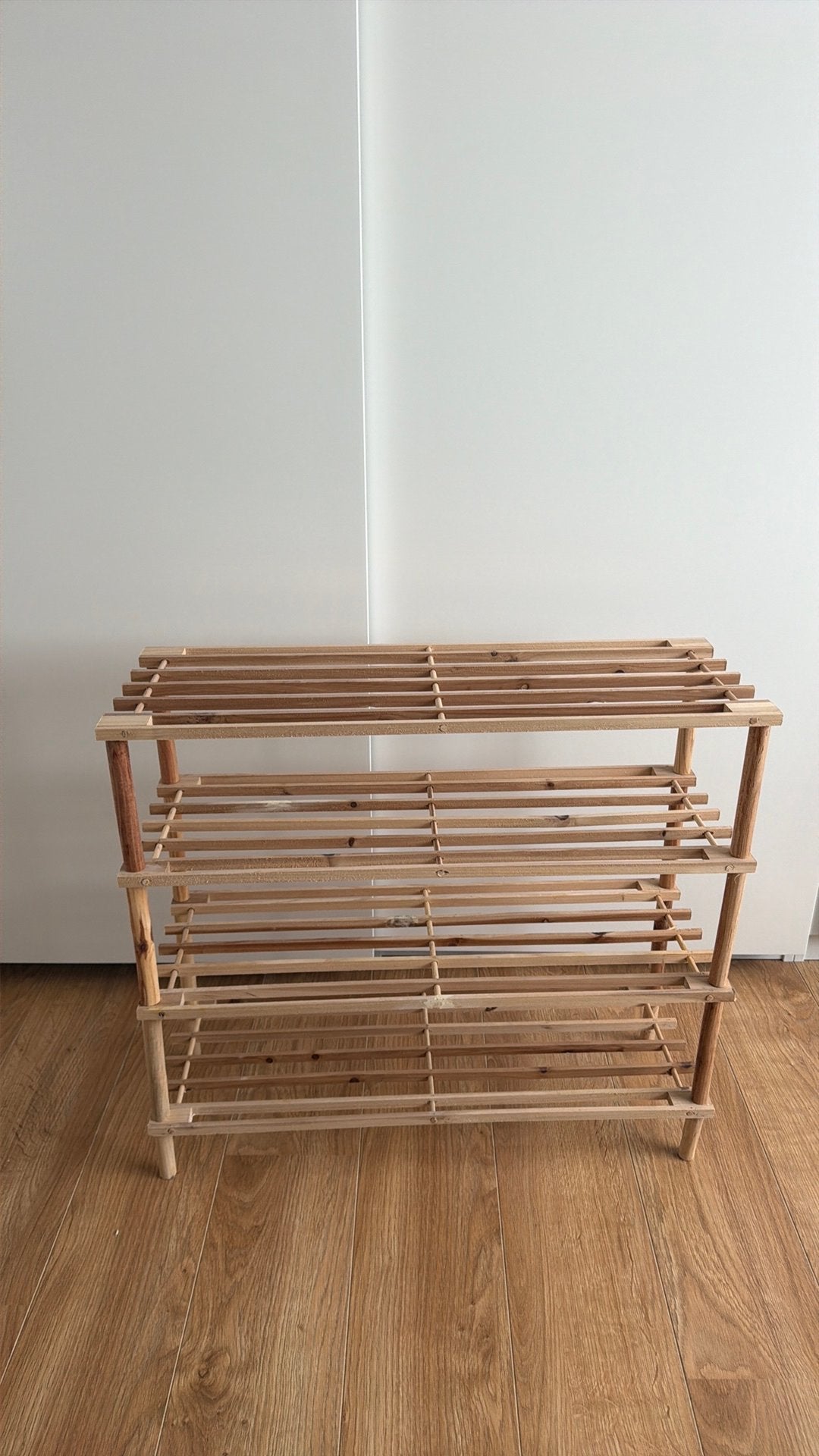 Schoenen rekje hout, Ophalen, Zo goed als nieuw