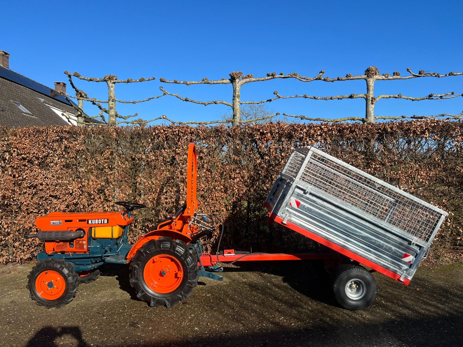 **NIEUW**Kubota B7001 met Hydaulisch kiepende AHW **NIEUW**, Ophalen, Overige typen