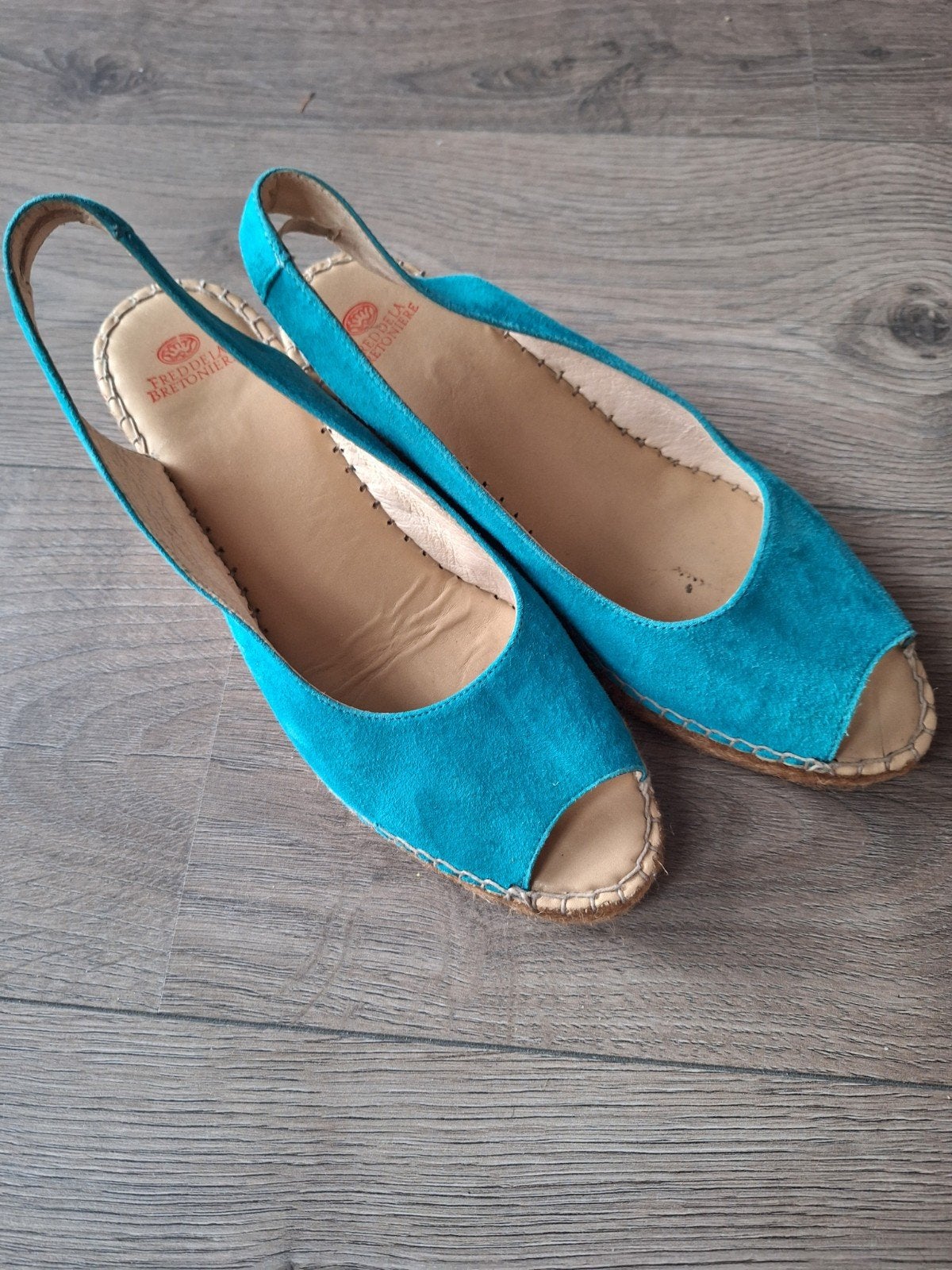 Sandaaltjes Fred de la Bretoniere. 39, Fred de la Bretoniere, Blauw, Zo goed als nieuw, Sandalen of Muiltjes