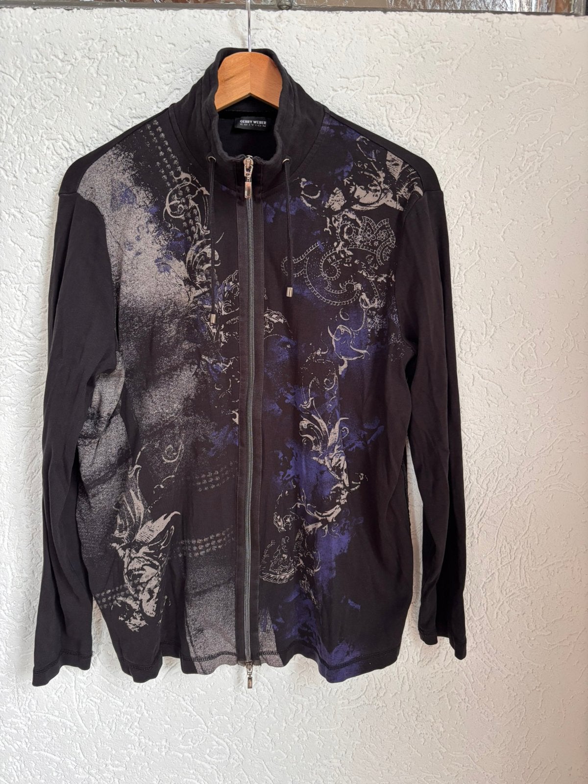Gerry weber vest maat 44-46 zwart met paars grijs, Kleding | Dames, Ophalen of Verzenden, Zo goed als nieuw, Maat 42/44 (L), Zwart