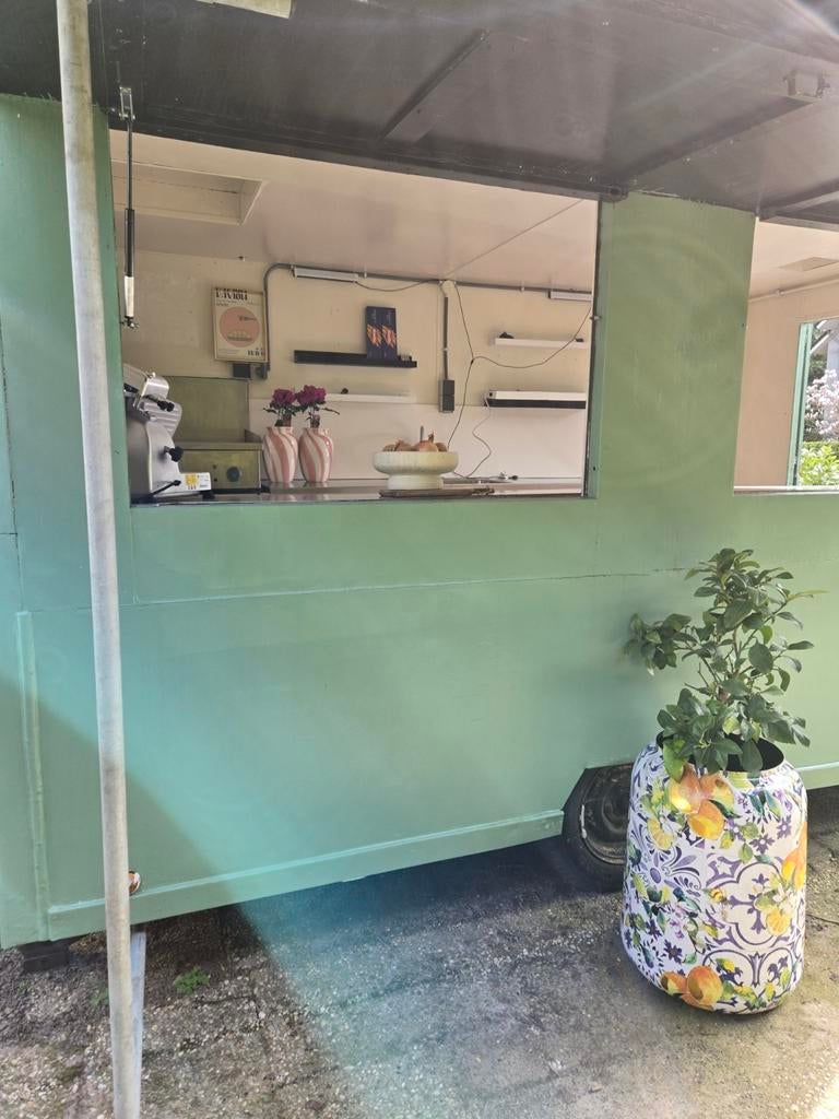Olijfgroene Italiaanse Foodtruck - verkoopwagen, Ophalen of Verzenden, Gebruikt, Fornuis, Frituur en Grillen