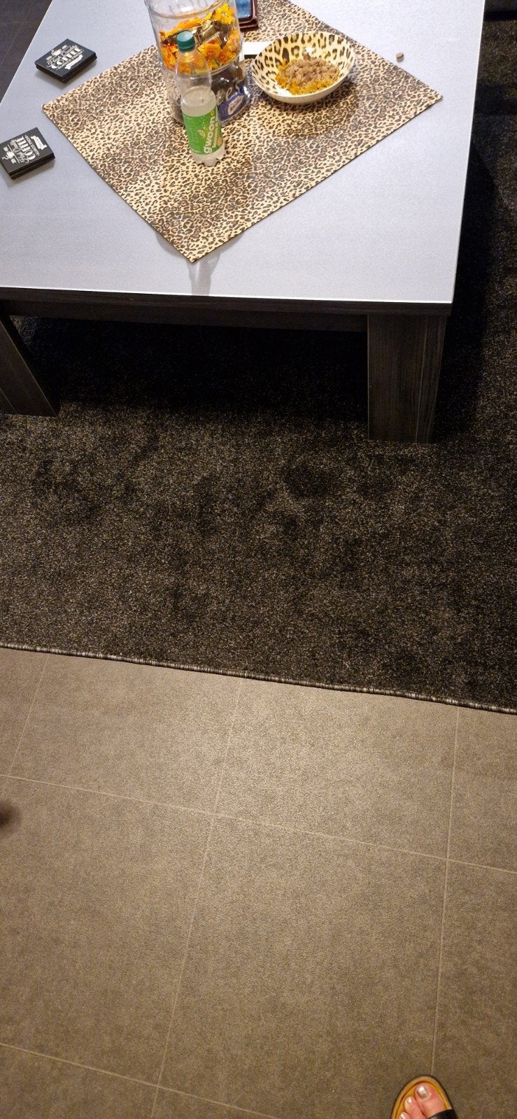 Zo goed als nieuw vloerkleed, 240x300 cm, 200 cm of meer, Ophalen of Verzenden, Zo goed als nieuw, 200 cm of meer