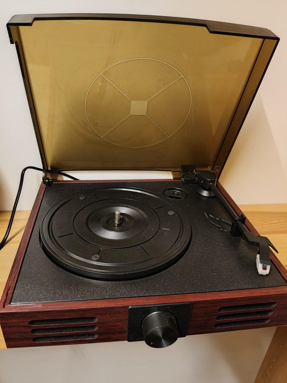 Platenspeler met ingebouwde speakers en RCA uitgang, Ophalen of Verzenden, Zo goed als nieuw, Platenspeler, Overige merken