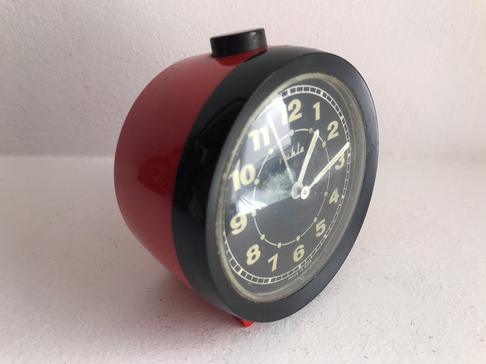 Ruhla Space Age wekker rood vintage GDR / DDR jaren 70, Ophalen of Verzenden, Huis en Inrichting