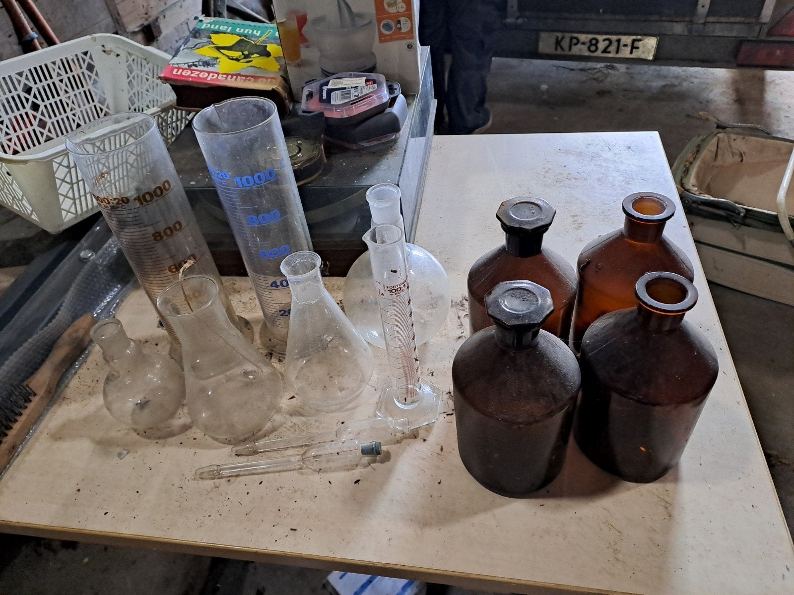 Diverse laboratoriumglaswerk en flessen, Ophalen of Verzenden