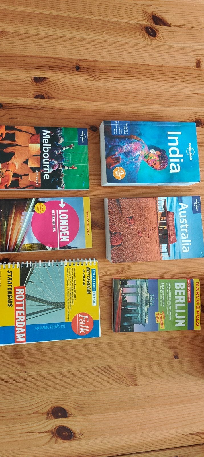 Reisgidsen: India, Australië, Melbourne, Londen, etc, Ophalen, Lonely Planet, Australië en Nieuw-Zeeland, Zo goed als nieuw