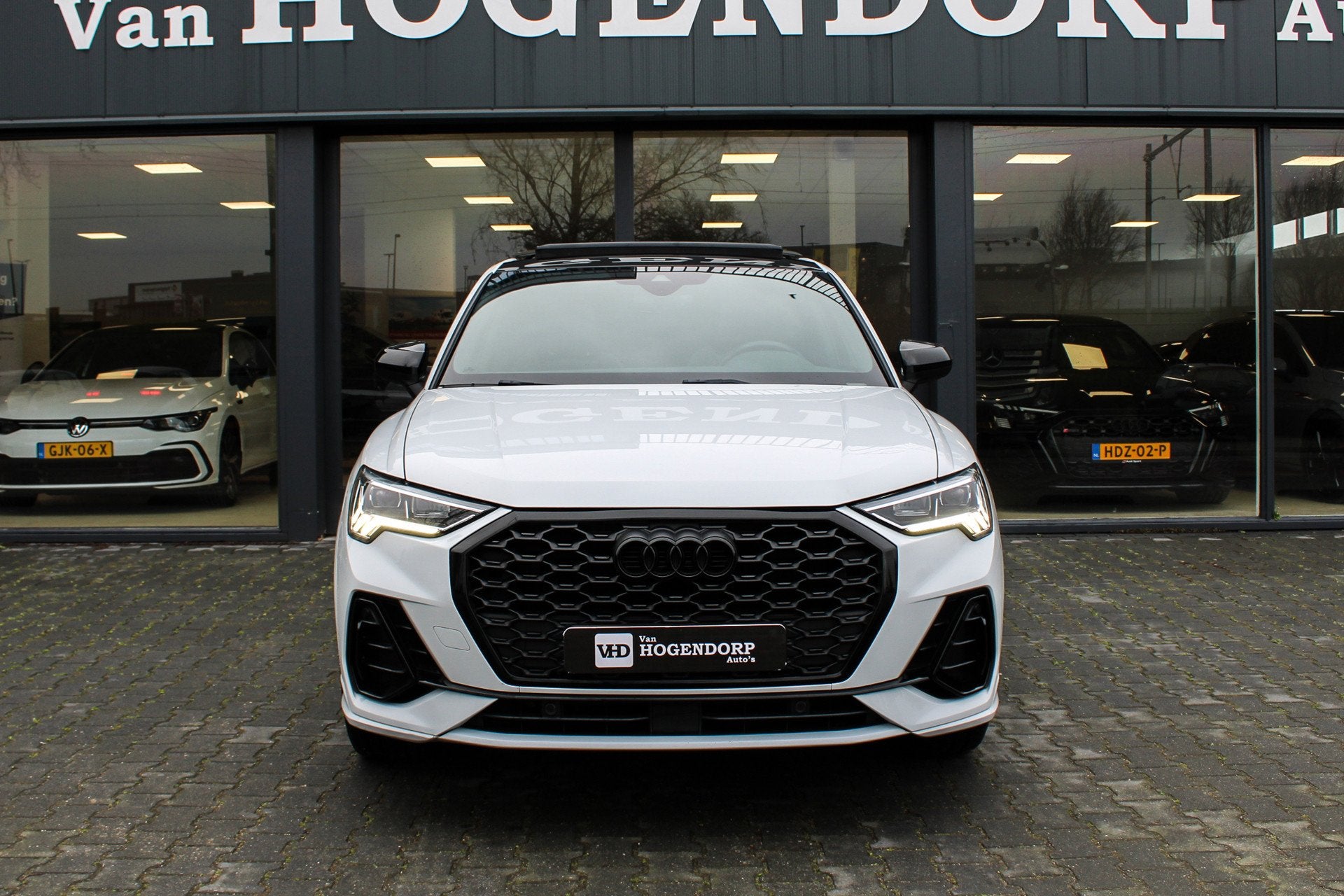 Audi Q3 SPORTBACK 35 TFSI S Edition PANO NAVI MATRIX KEYLESS, Auto's, Automatische klimaatregeling, 4 cilinders, 150 pk, 1505 kg