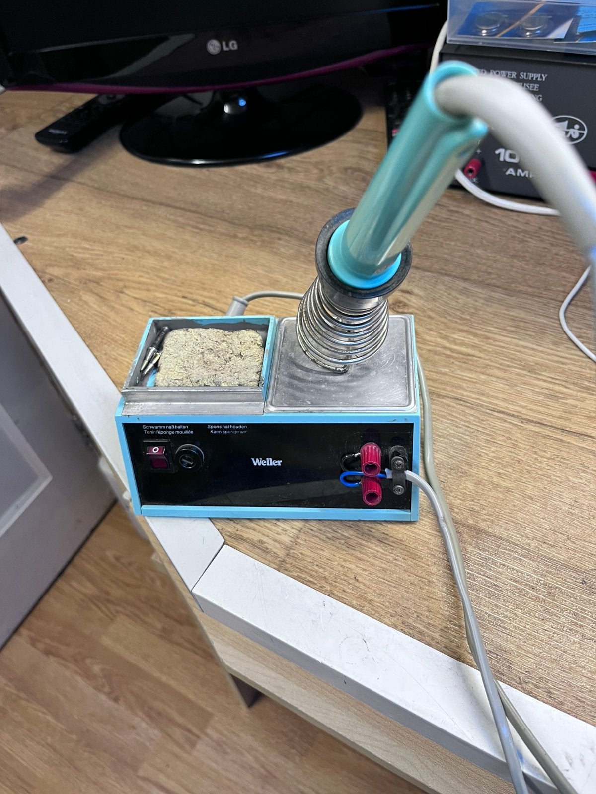 Weller TCP  soldeer station  de befaamde, Ophalen, Gebruikt
