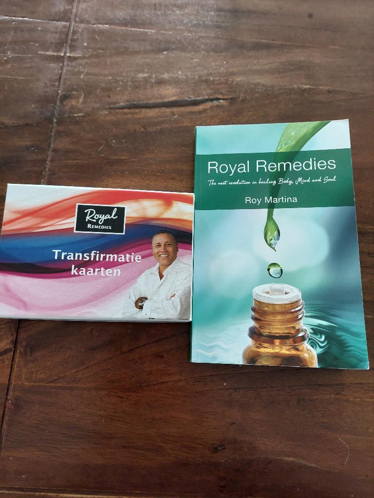 Martina Royal Remedies Boek en Transformatie, Boeken, Esoterie en Spiritualiteit, Achtergrond en Informatie, Spiritualiteit algemeen