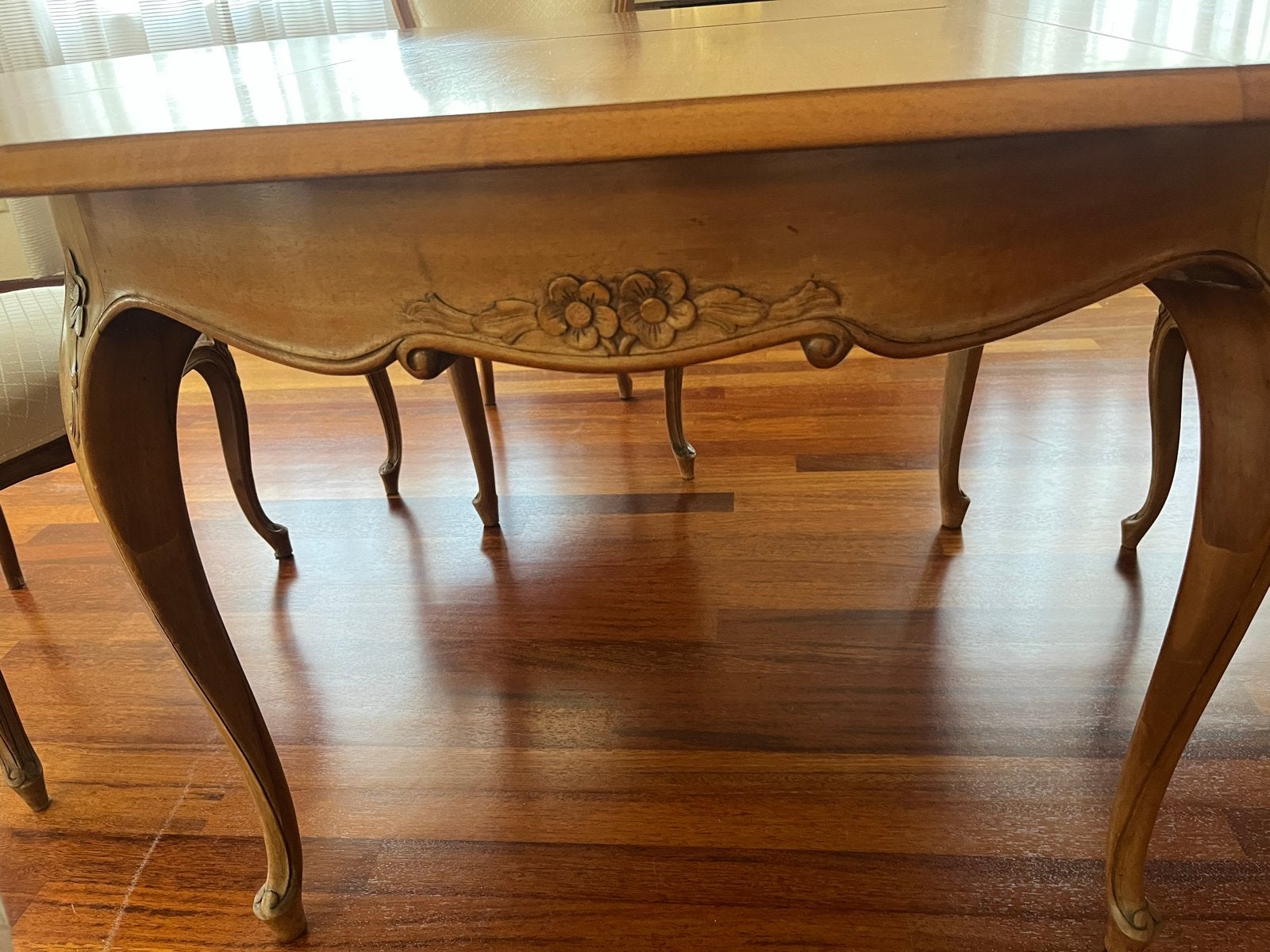 Kersenhouten eettafel Louis XV stijl, uitschuifbaar, Antiek en Kunst, Ophalen