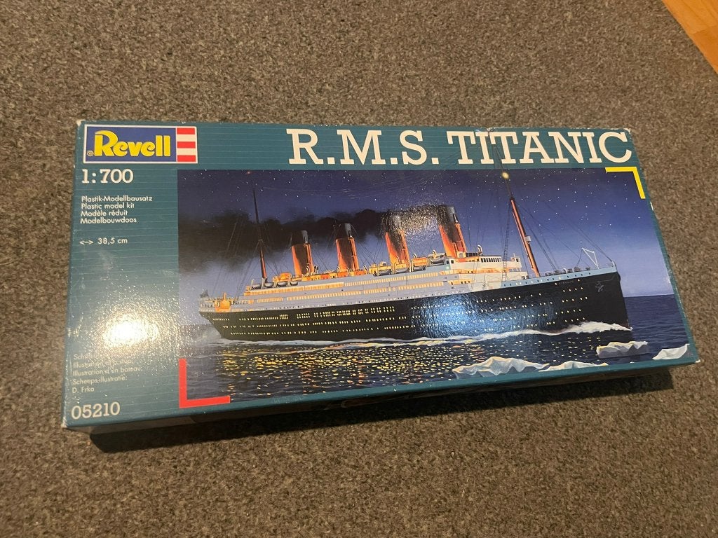 Revell R.M.S. Titanic model kit modelbouw, Verzenden, Revell