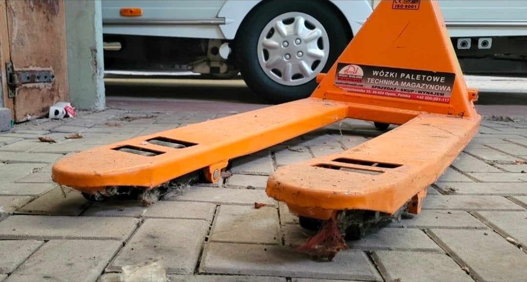 Herstel pallet wagen reparatie - Wie kan dit?, Ophalen, V, V, V