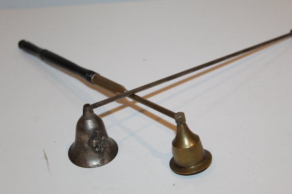 Twee vintage kaarsendover klokjes, Huis en Inrichting, Woonaccessoires | Kandelaars en Kaarsen, Gebruikt, Meerkleurig, Overige typen