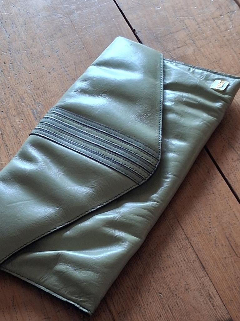 Ted Lapidus Paris Clutch - Lichtgroen Leer envelop tas, Ophalen of Verzenden, Gebruikt, Groen, Avondtasje