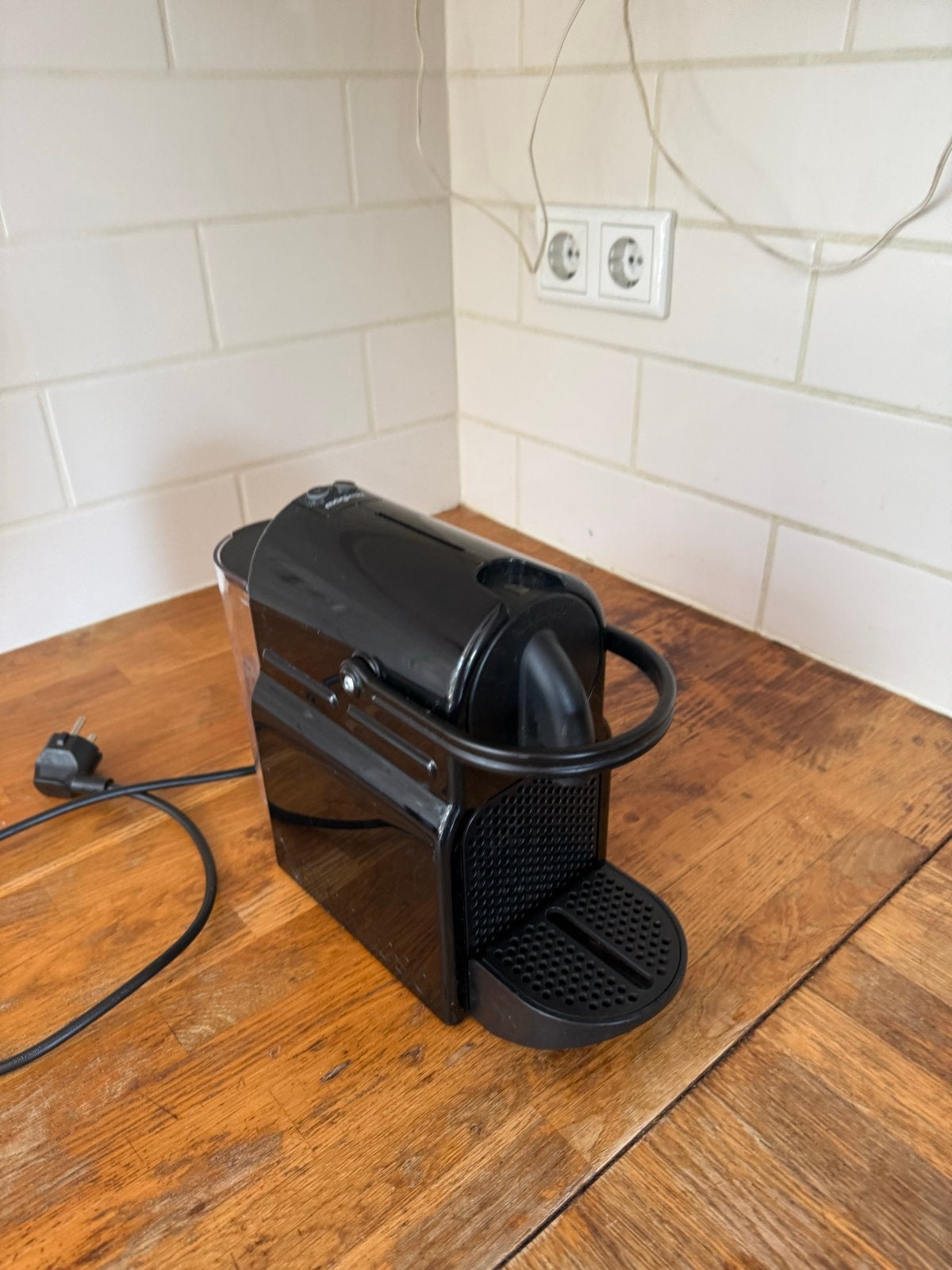 Nespresso Pixie (Magimix) koffiemachine – zwart, Ophalen, Gebruikt, Koffiemachine, Koffiepads en cups
