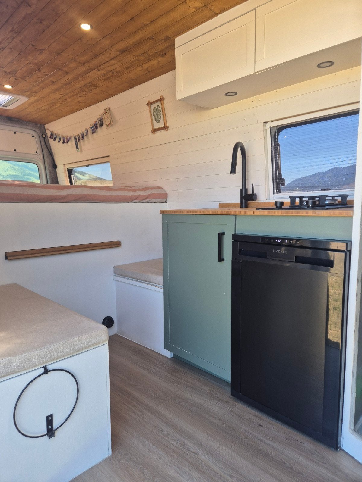 Mercedes Sprinter 316 CDI Off-Grid Camper | Zelfbouw, Caravans en Kamperen, Boiler, Tot en met 3, Particulier, Mercedes