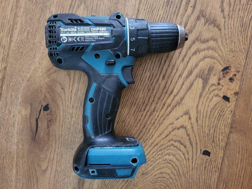 Makita 18v, Ophalen of Verzenden, Gebruikt, Boor- en Schroefmachine, Variabele snelheid