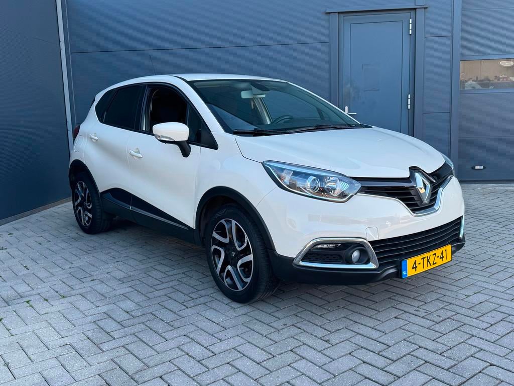 Renault Captur 0.9 TCe Dynamique / Trekhaak / Nap, Voorwielaandrijving, Gebruikt, Bruin, Origineel Nederlands