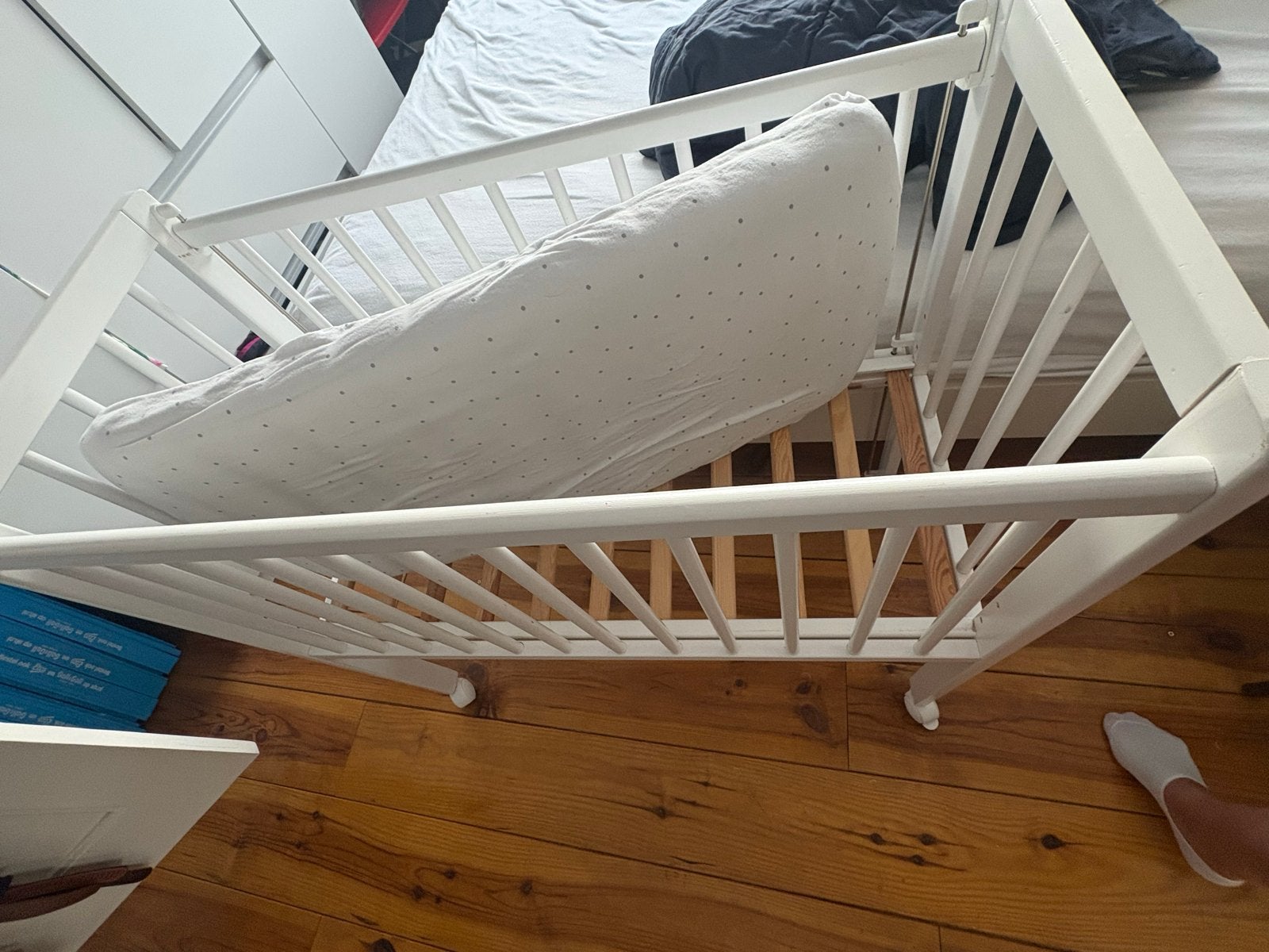 Co-sleeper Petite Amelie met matrasje - Zo goed als nieuw!, Ophalen, Gebruikt, Wieg