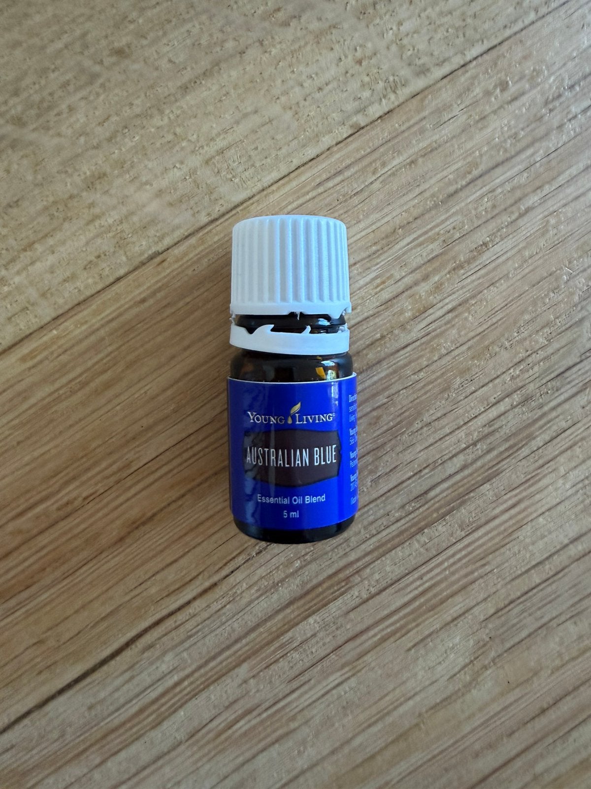 Young Living Australian Blue 5 ml, Ophalen of Verzenden, Zo goed als nieuw, Aroma
