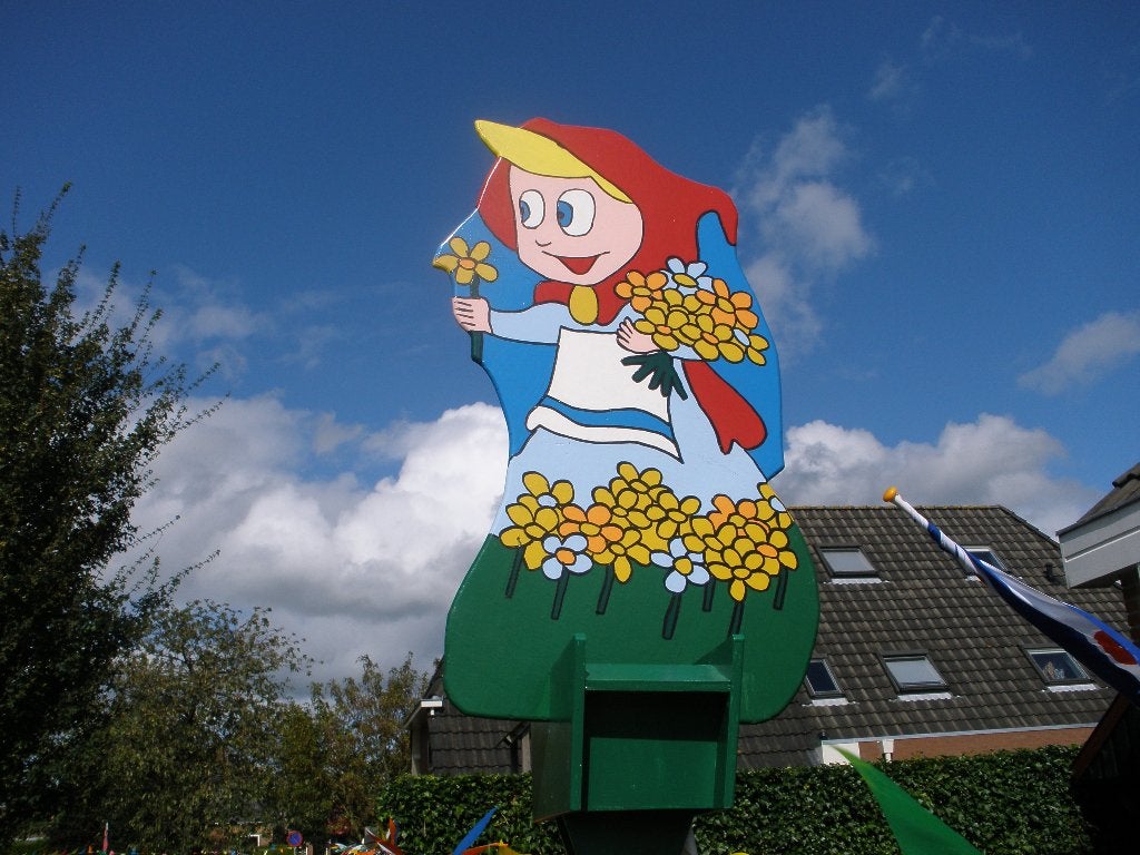 Feestpalen / straatversiering Roodkapje en andere te huur, Ophalen, Gebruikt, Overige