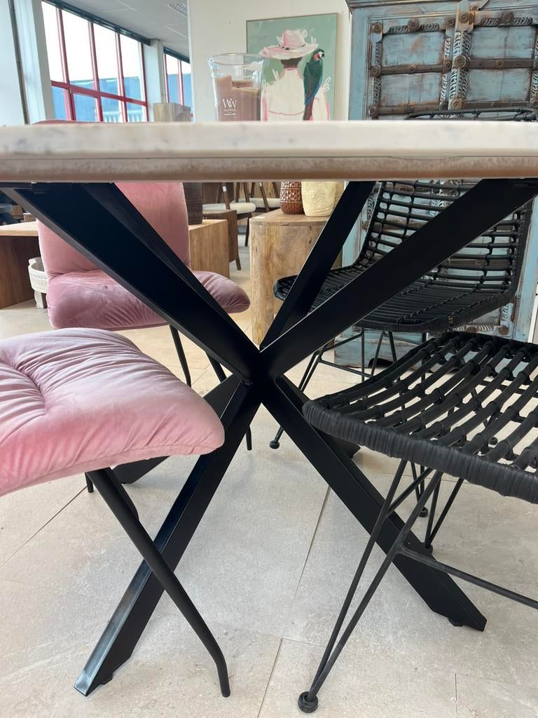 Magazijn leegverkoop ronde eettafel wit marmer matrix zwart, Nieuw, Ophalen of Verzenden, Info@wkhome.nl, Argonweg 20 Amersfoort