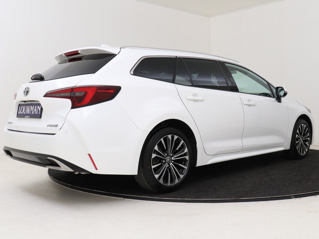 Toyota Corolla Touring Sports Hybrid 180 Business Plus *DEMO, 12 maanden, 450 kg, 4 cilinders, 179 pk