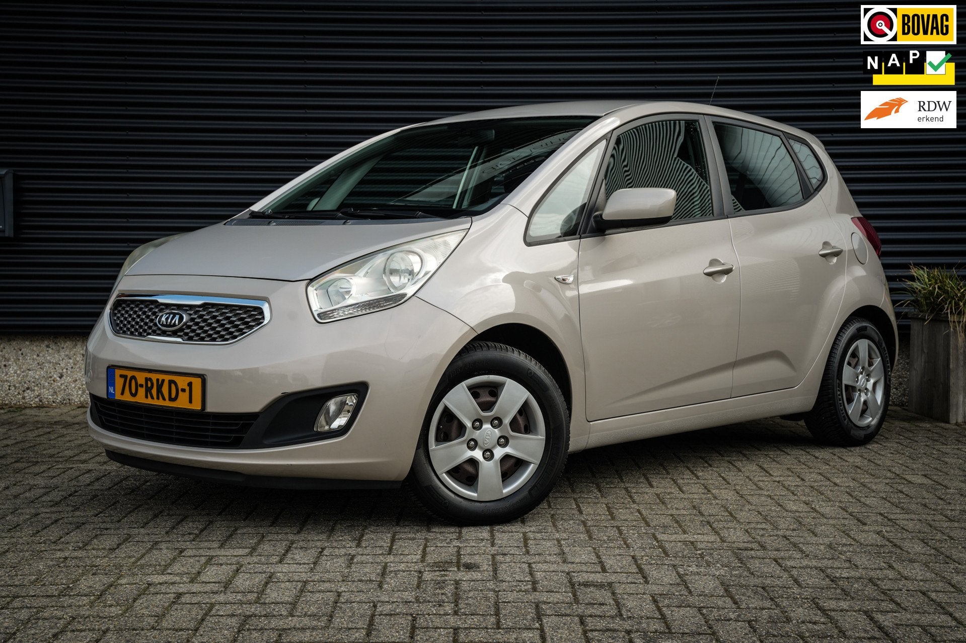 Kia Venga 1.4 CVVT | Org NL | Airco | ECC | Cruise | Navi |B, Auto's, Kia, Euro 5, Stof, Gebruikt, Zwart