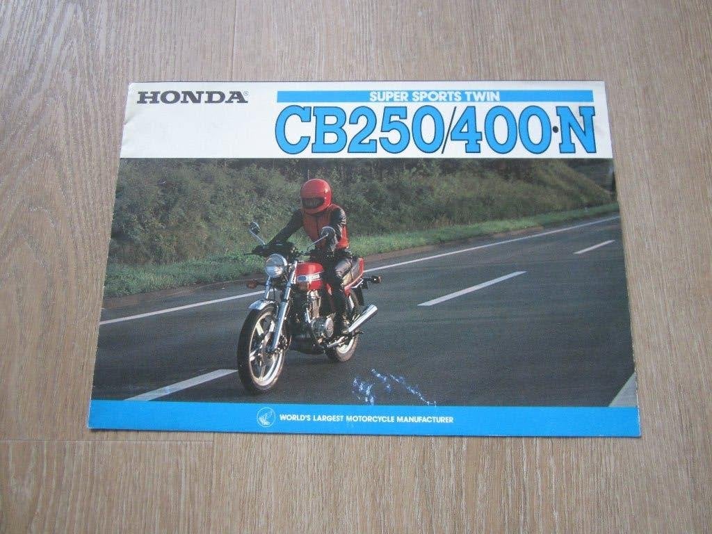 Honda CB 250 / CB 400 N Super Sports brochure folder 1981 ?, Motoren, Handleidingen en Instructieboekjes, Ophalen of Verzenden