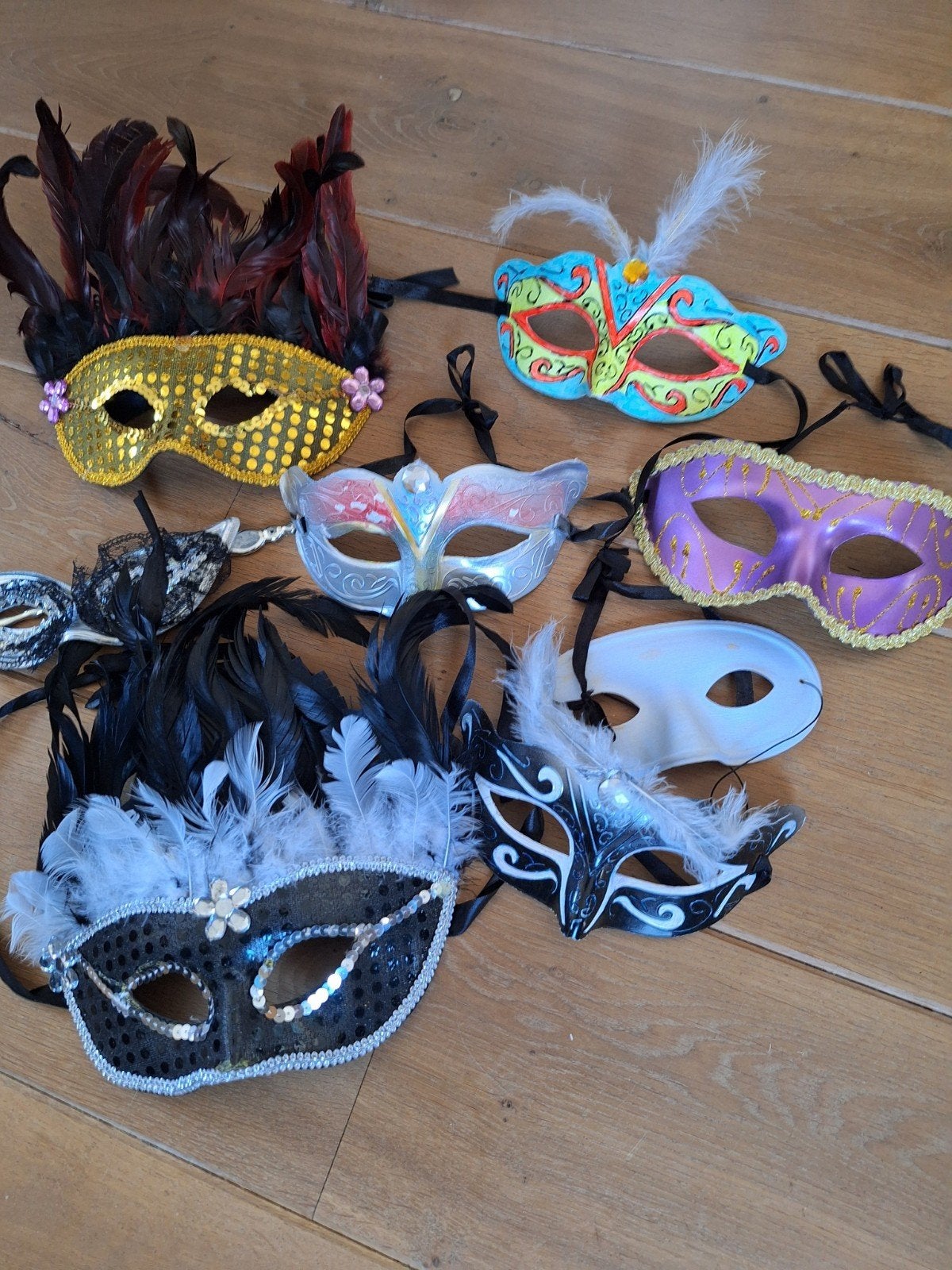 Verschillende maskers alles in een koop !, Ophalen of Verzenden, Versiering