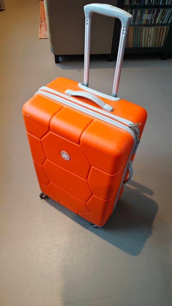 Grote koffer van Suit Suit, 2 wielen beschadigd, Ophalen, Wieltjes, Gebruikt, Hard kunststof