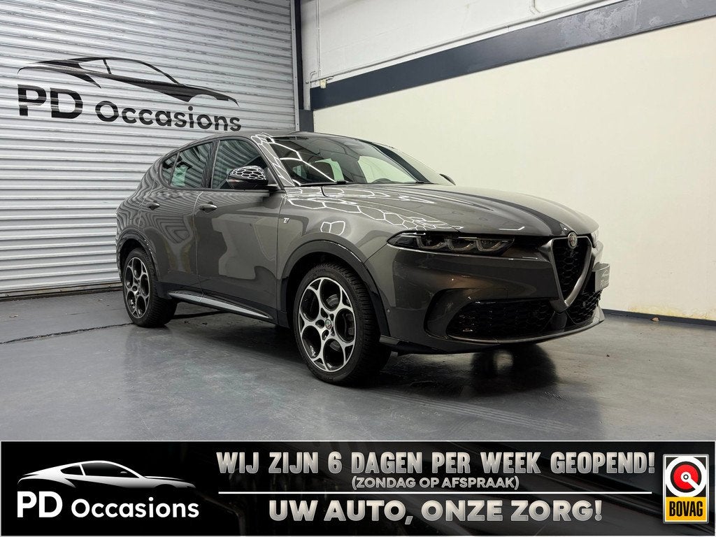 Alfa Romeo Tonale 1.5T Hybrid Veloce - (360) Camera - Elek., Auto's, Alfa Romeo, Gebruikt, Zwart, 4 cilinders, Origineel Nederlands