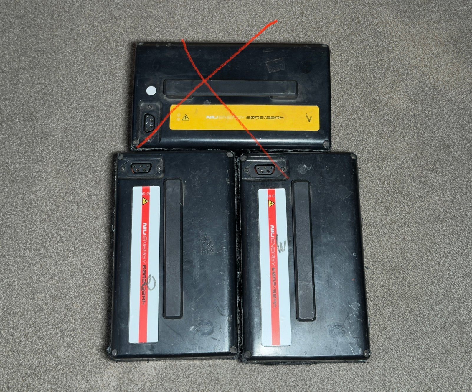 2x Accu Niu N1S 60V 32Ah, Ophalen of Verzenden, Gebruikt