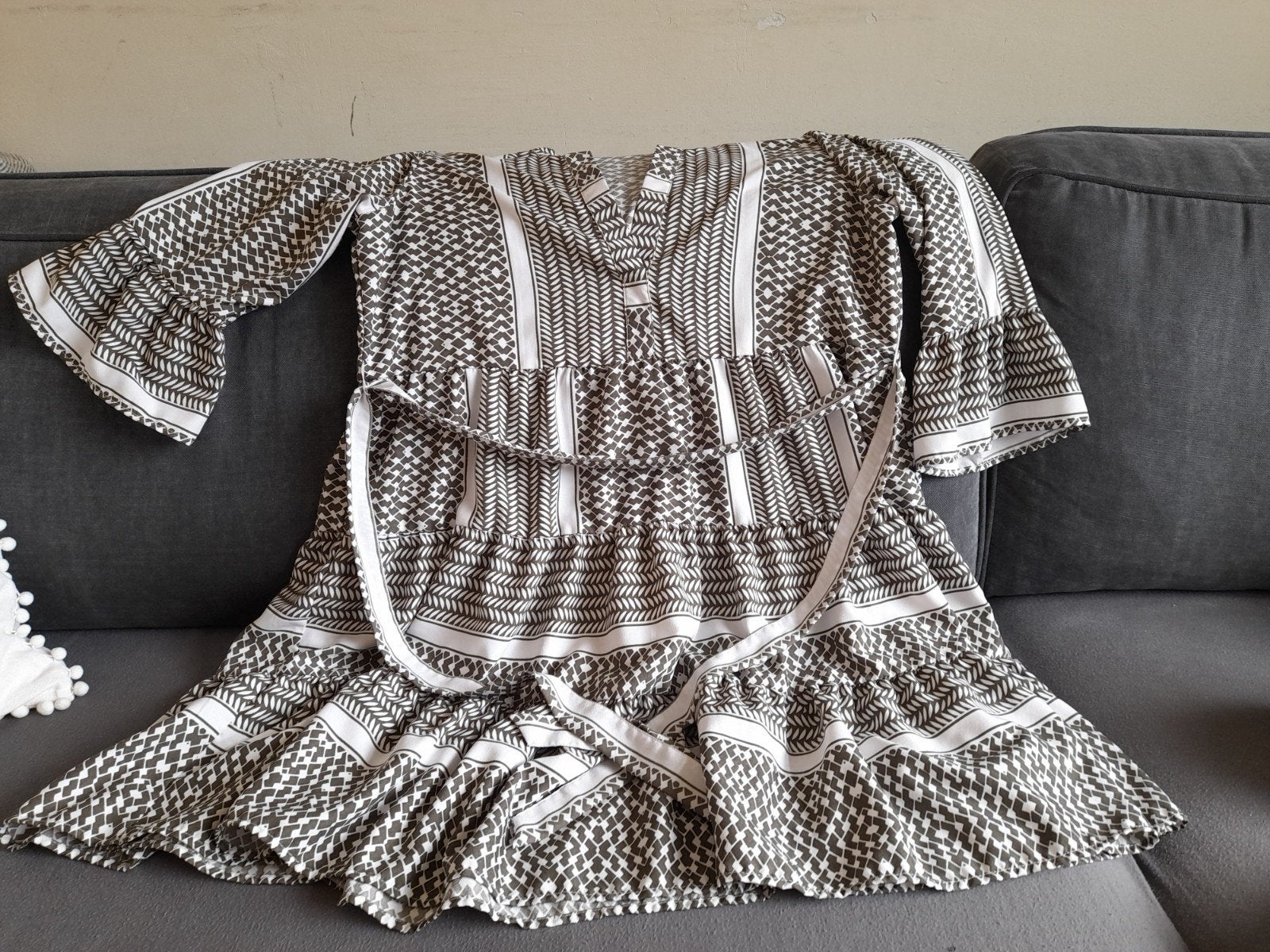 Jurk Pigalle (van de Only) XL, Ophalen of Verzenden, Zo goed als nieuw, Maat 46/48 (XL) of groter, Groen
