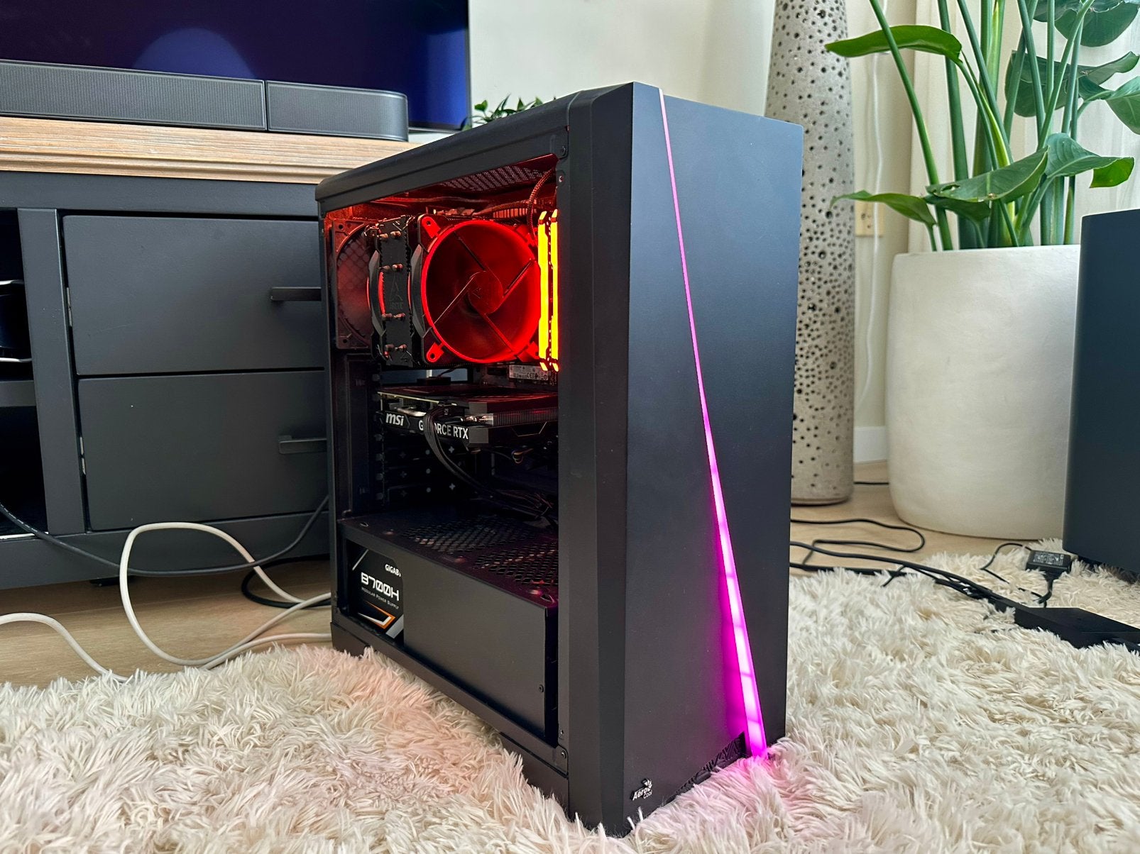 Krachtige Gaming PC Ryzen 7 5800X/RTX 4060 Ti/16GB DDR4, Computers en Software, Desktop Pc's, Ophalen of Verzenden, Zo goed als nieuw